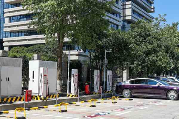 西子湖畔再添绿色新标杆！茂电·健怡超级充电港湾大会堂站正式投运 - 良天资讯