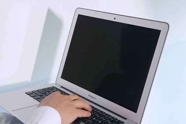 光伏切割设备企业阳光精机IPO审核终止 客户集中度成关键因素 - 良天资讯