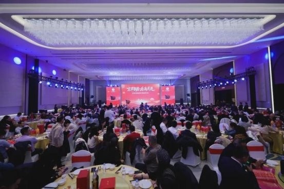 京华聚势 乐商共进｜北京乐清商会第五届三次会员大会暨2026新年庆典在京隆重举行(图2)