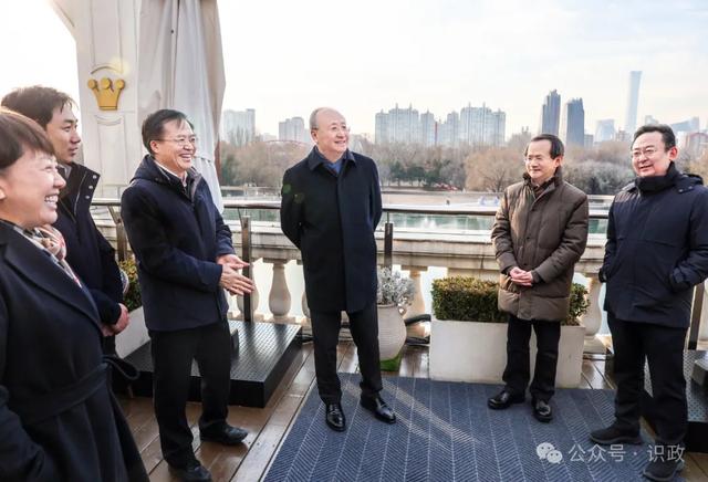 北京朝阳区调研聚焦高质量发展,推动文商旅融合与消费升级(图1) 北京朝阳区调研聚焦高质量发展,推动文商旅融合与消费升级(图1)