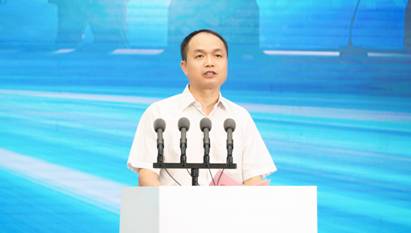 悍V-LNG中置轴轿运车上市，天然气重卡引领高效运输新选择(图3)